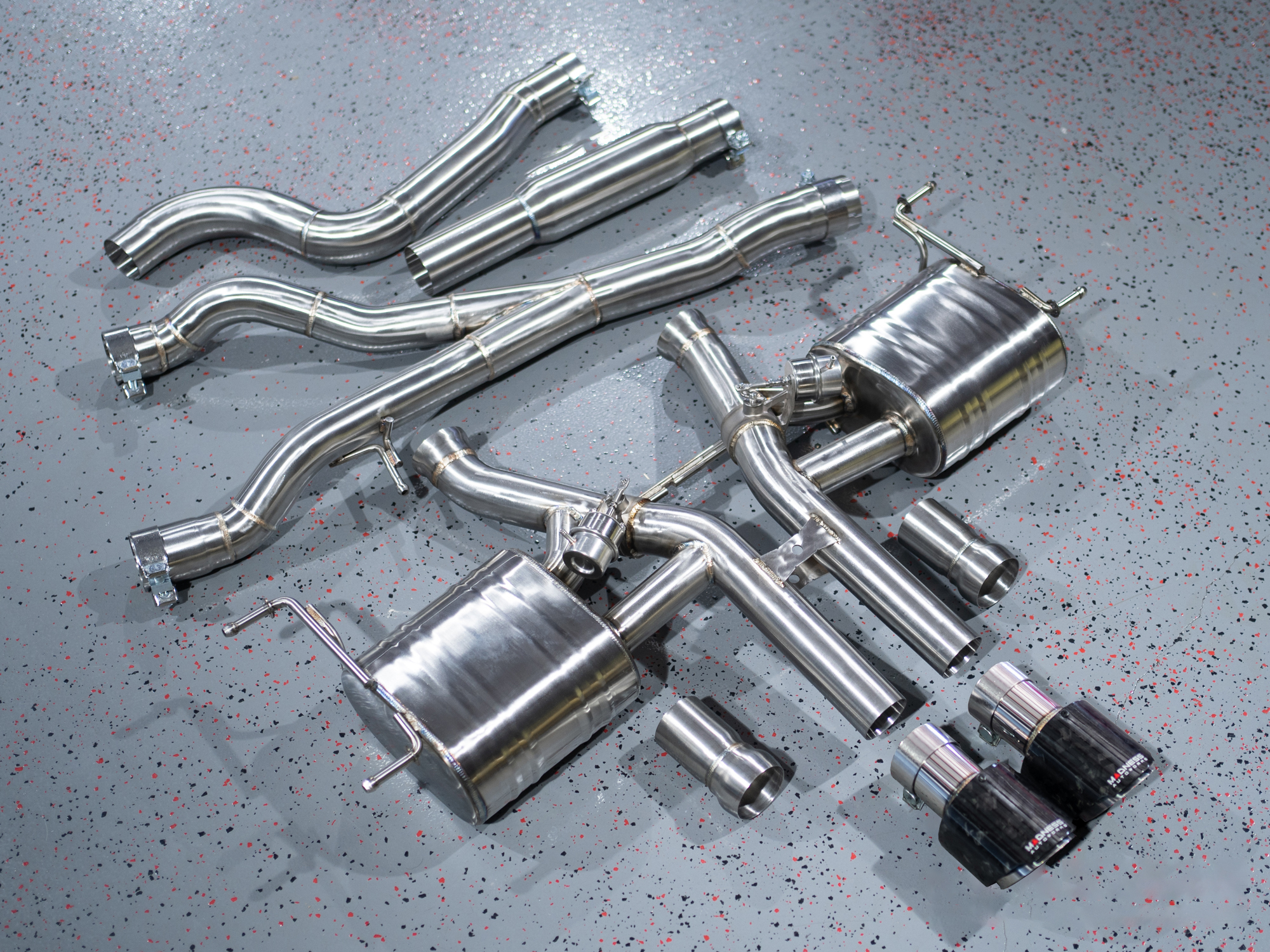 Jaguar F-TYPE Performance Exhaust System - MADNESS - 2.0L Turbo - Center Exit - Vacuum Valve Design - Forged Carbon Exhaust Tips